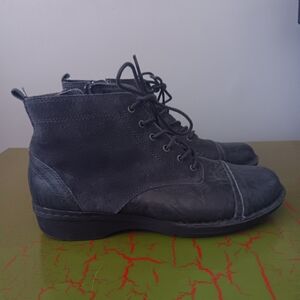 Clarks Soft Cushion 16724 Blue Leather Suede Zip Ankle Laceup Boots Size 8 Fall